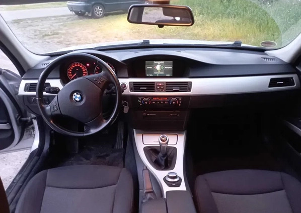 BMW Seria 3 cena 23000 przebieg: 195982, rok produkcji 2006 z Złotów małe 79